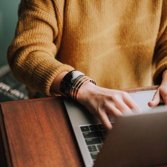 christin-hume-Hcfwew744z4-unsplash christin-hume-Hcfwew744z4-unsplash