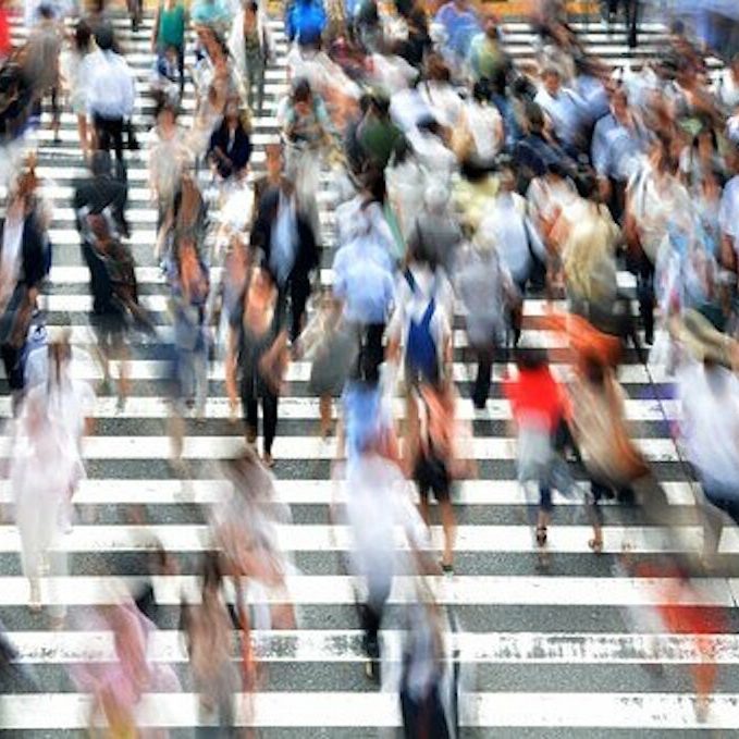 pedestrians-400811__340 pedestrians-400811__340